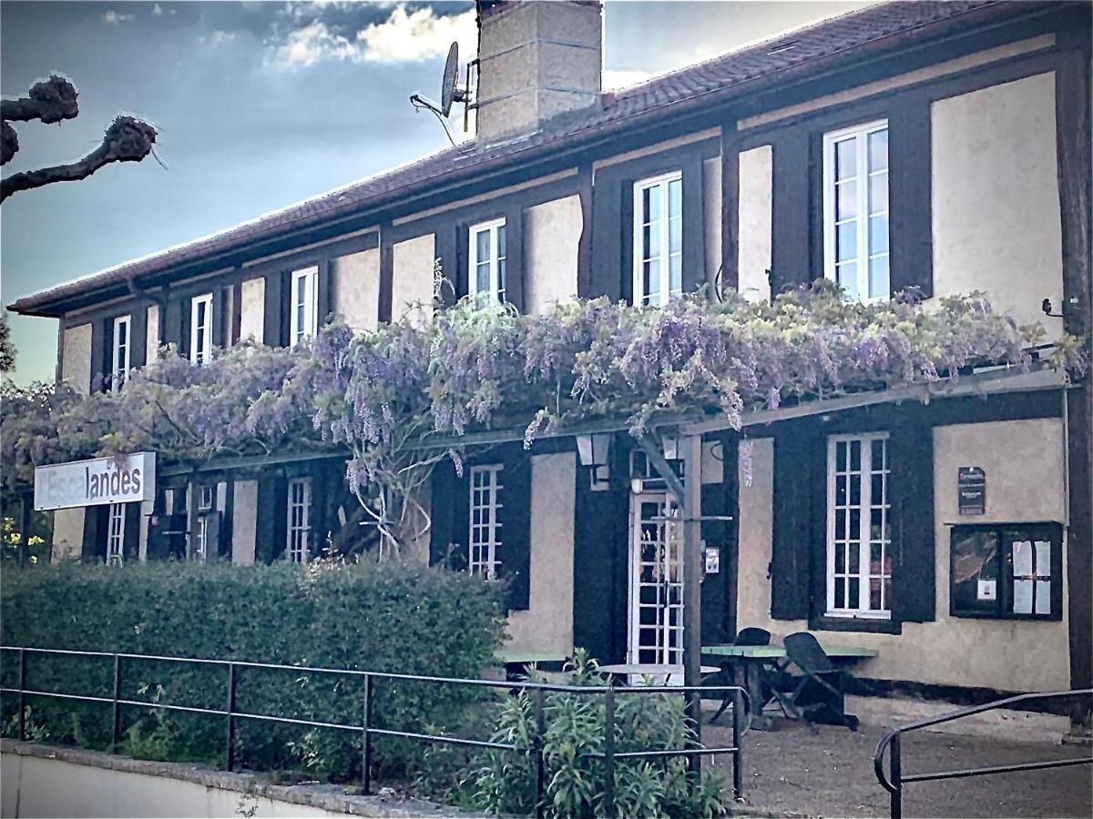 Hotel Et Restaurant Traditionnel L' Escalandes Lesperon  Buitenkant foto